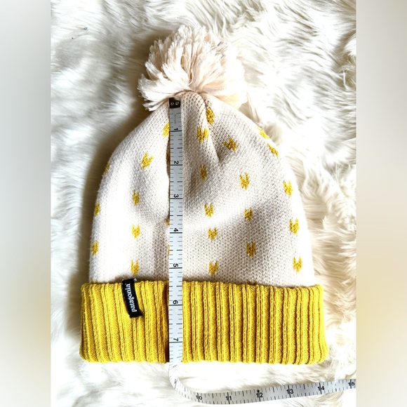 Patagonia K’s Powder Town Beanie - Picture 3 of 5